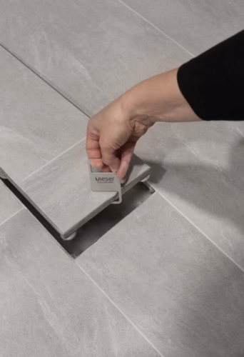 Viesers Line linjegolvbrunn är enkel att rengöra